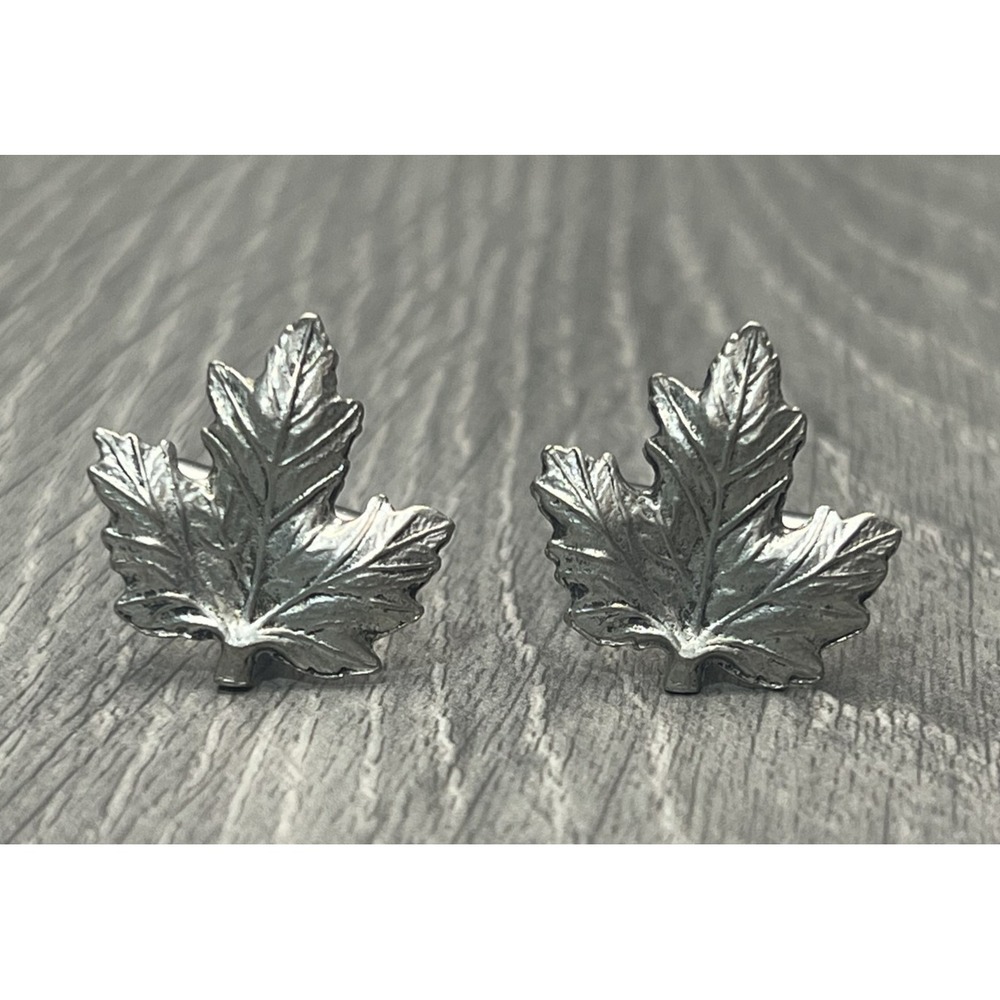 Maple Leaf Cufflinks Men's Silver Tone Canadian Theme Formal Dress Shirt Jewelry